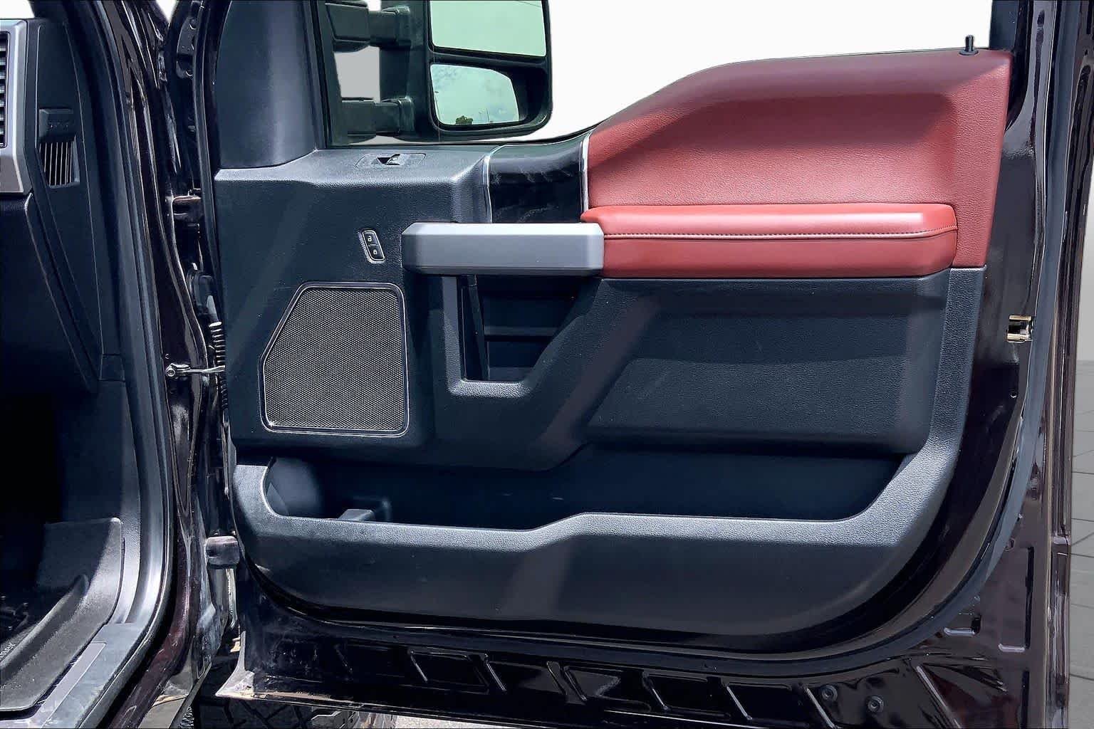 Used 2019 Magma Red Metallic Ford Platinum image 23