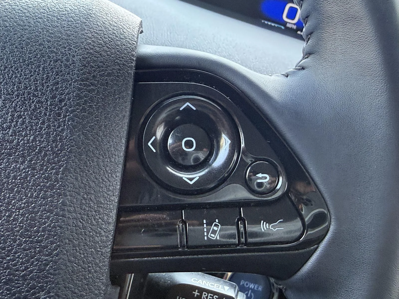 Used 2022 Blue Magnetism Toyota XLE image 25