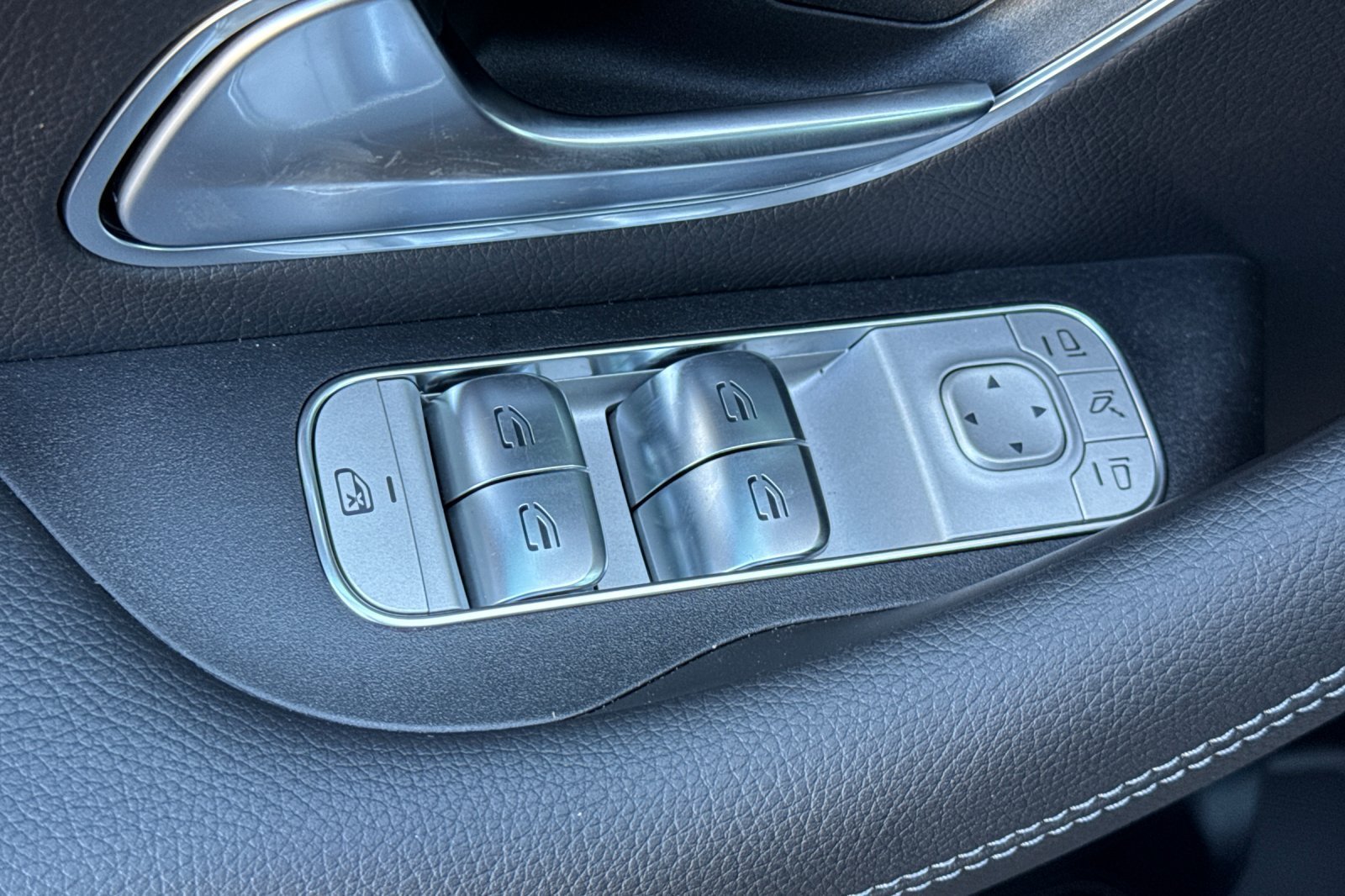 New 2027 Dark Petrol Mercedes-Benz GLS 450 image 23