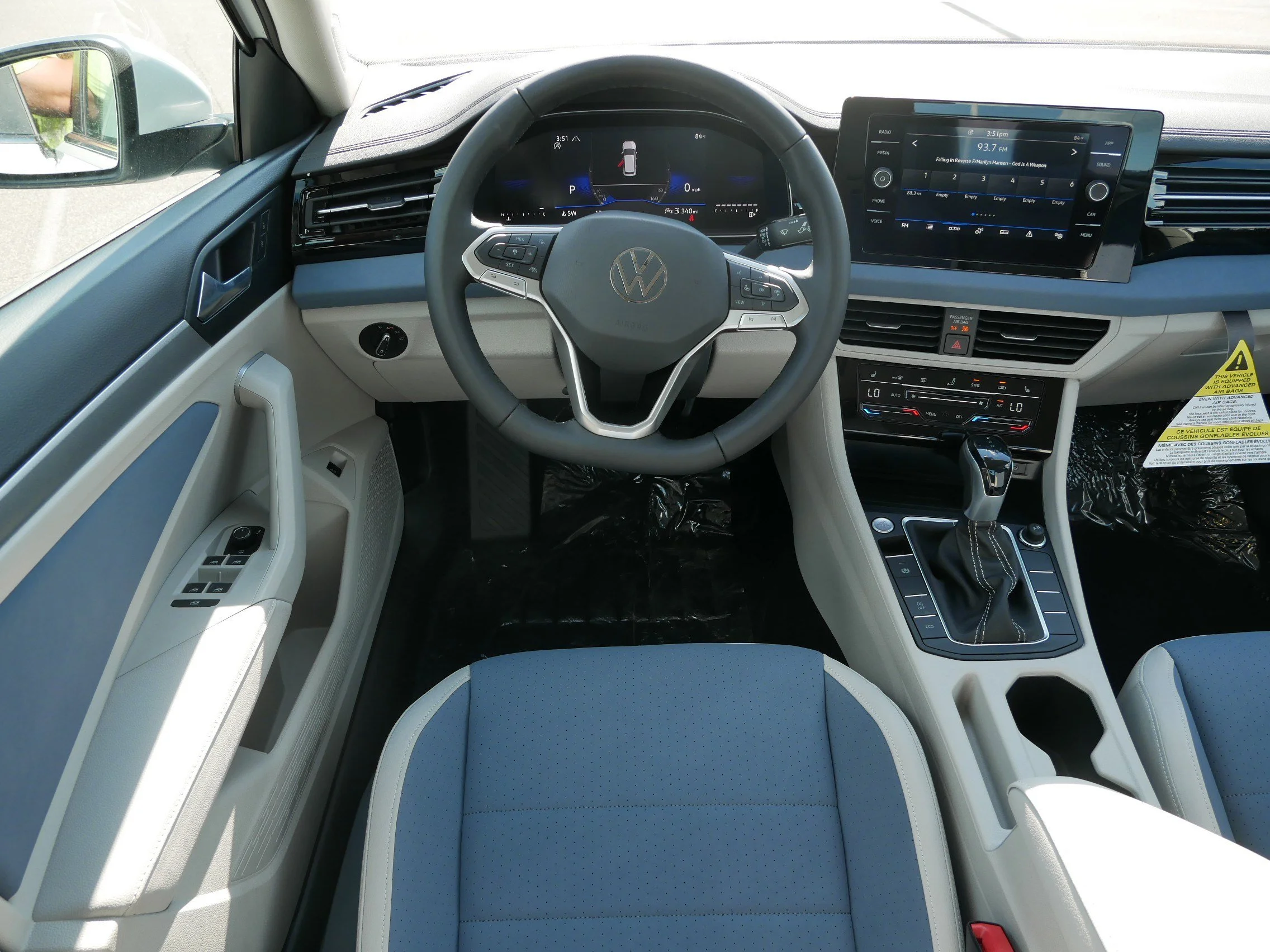 2025 Volkswagen Jetta SE - Photo 7