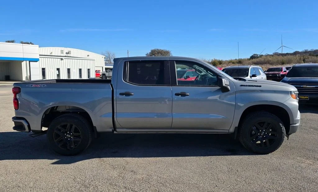 2026 Chevrolet Silverado 1500 Custom - Photo 6