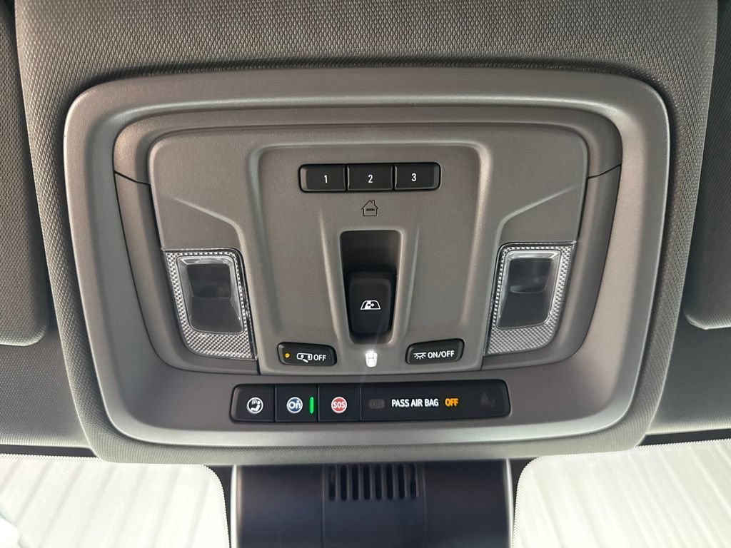 New 2026 Summit White Chevrolet LT image 23