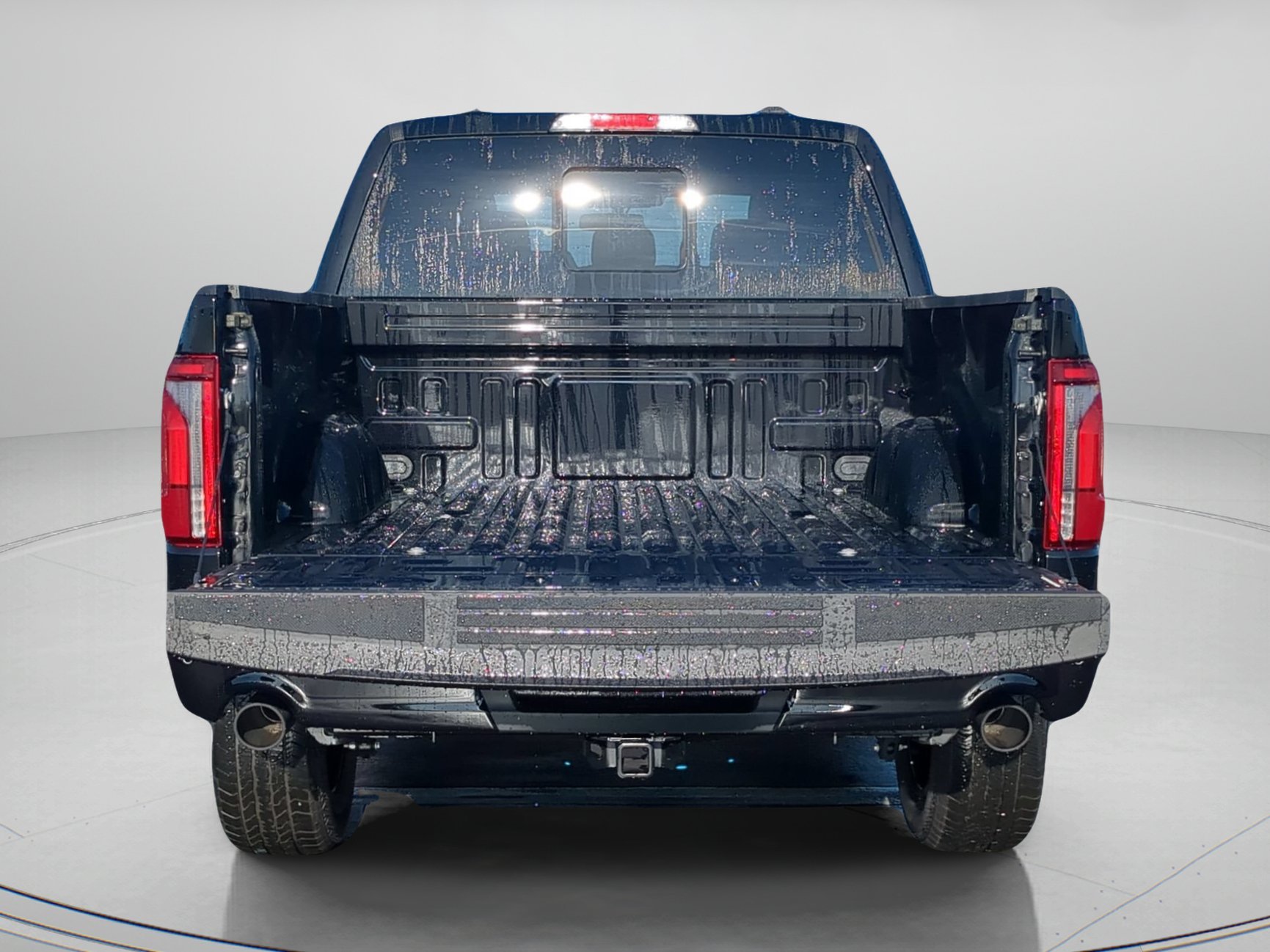 New 2026 Agate Black Metallic Ford Lariat® image 43