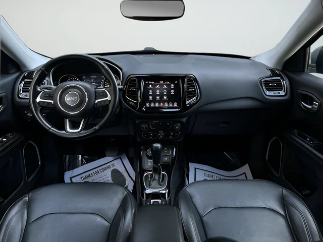 Used 2020 Gray Jeep Limited image 23