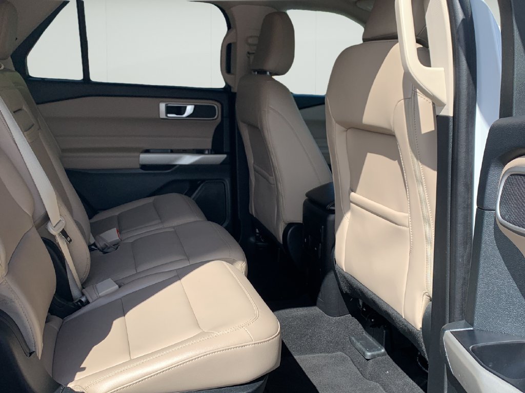 2024 Ford Explorer XLT - Photo 37