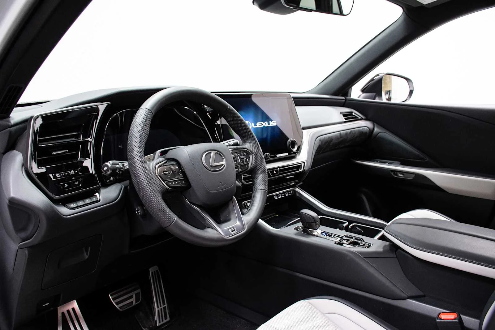 Certified Used 2026 PLATINUM WHITE PEARL MC. Lexus F SPORT Performance Premium image 11