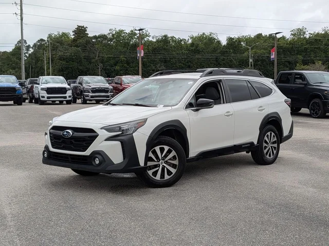2023 Subaru Outback Premium