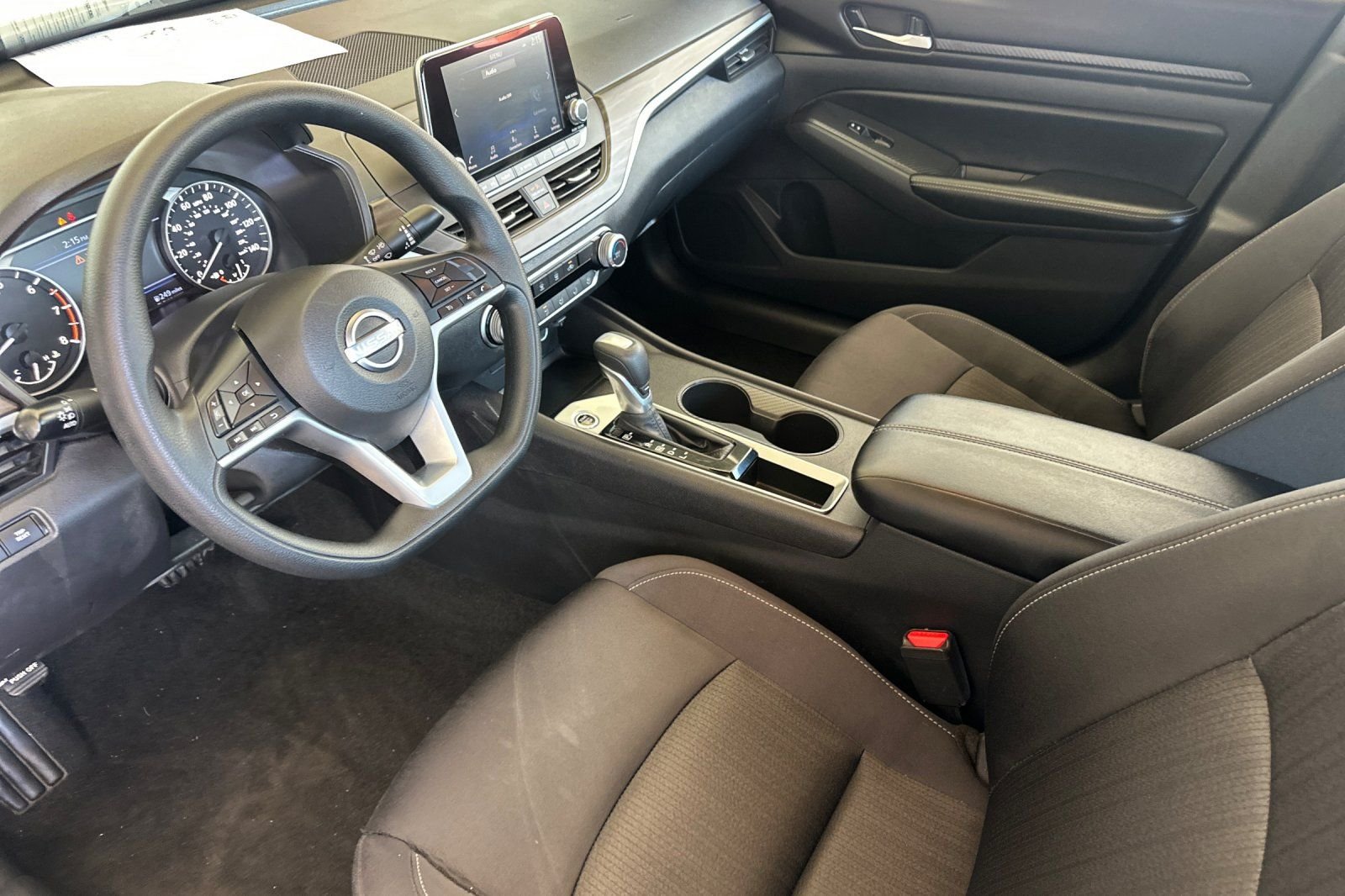 Used 2025 Red Nissan 2.5 SV image 10