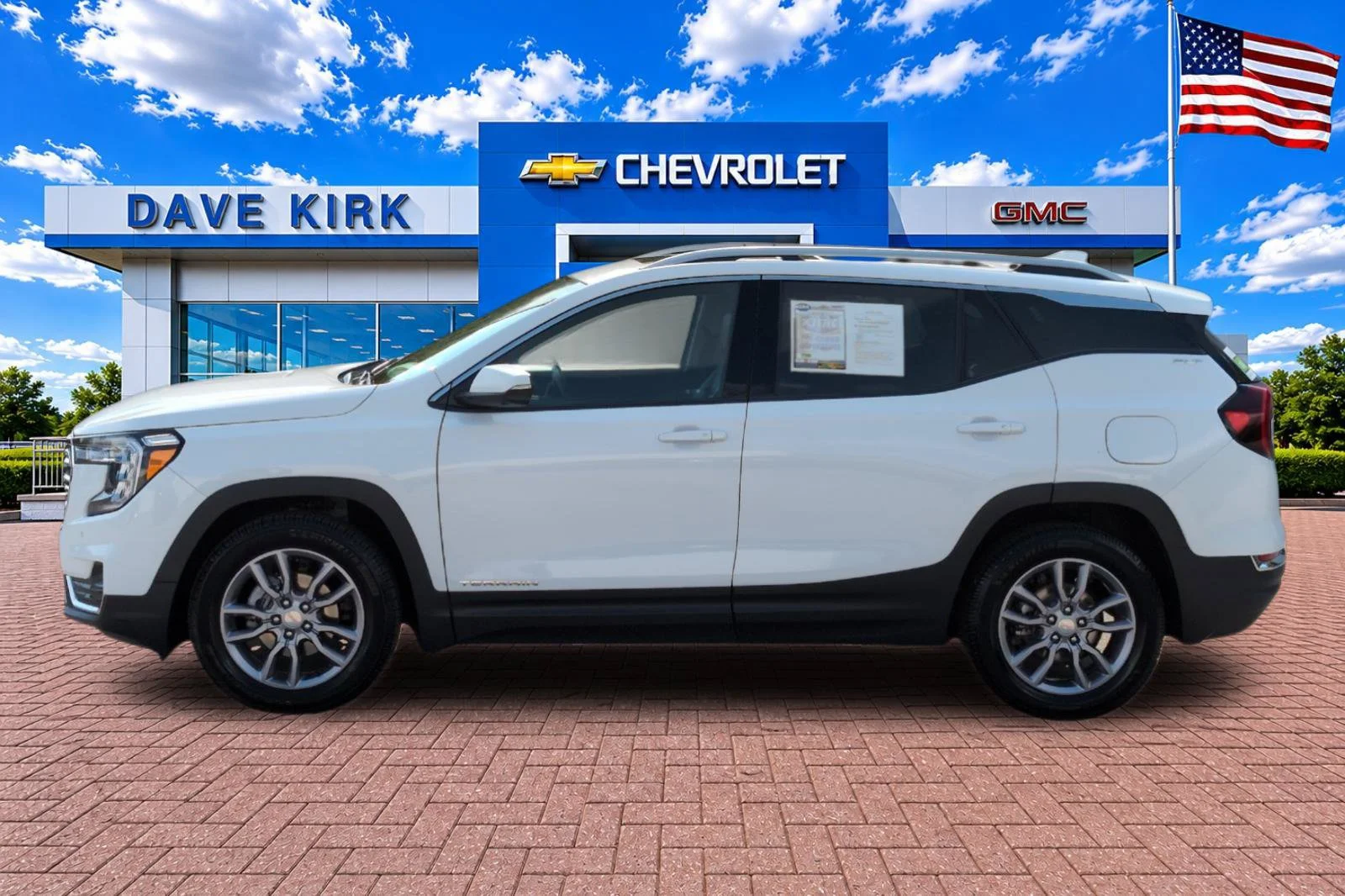 Used 2022 SUMMIT WHITE GMC SLT image 6