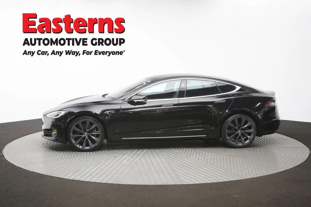 Used 2018 Black Tesla 75D image 58