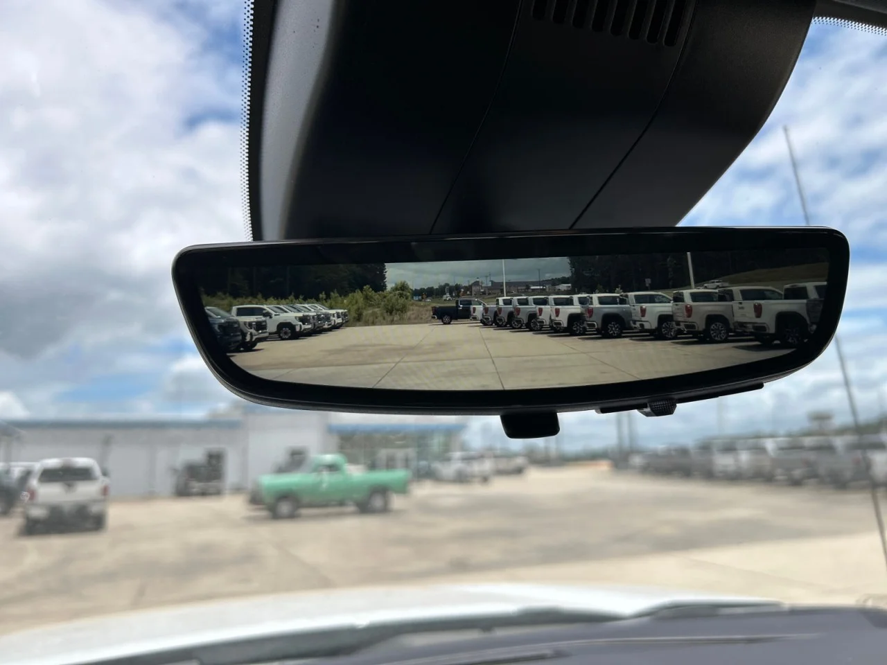 New 2026 Summit White GMC AT4 image 18