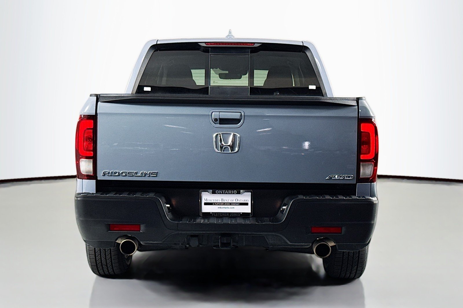 Used 2023 Sonic Gray Pearl Honda RTL image 4