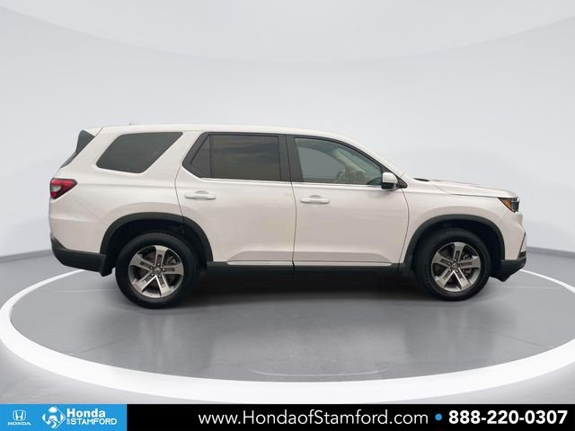 Certified Used 2023 Platinum White Pearl Honda EX-L image 4