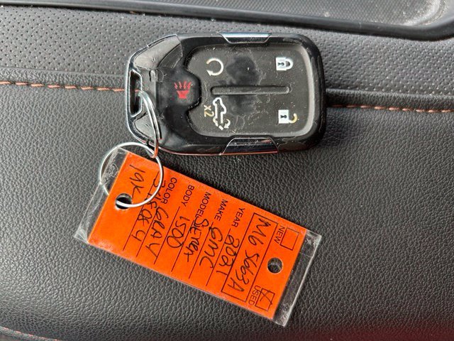 Used 2021 Blue GMC AT4 image 19
