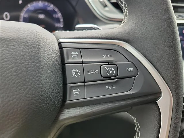 Used 2025 Baltic Gray Metallic Clearcoat Jeep Laredo 4x2 image 18