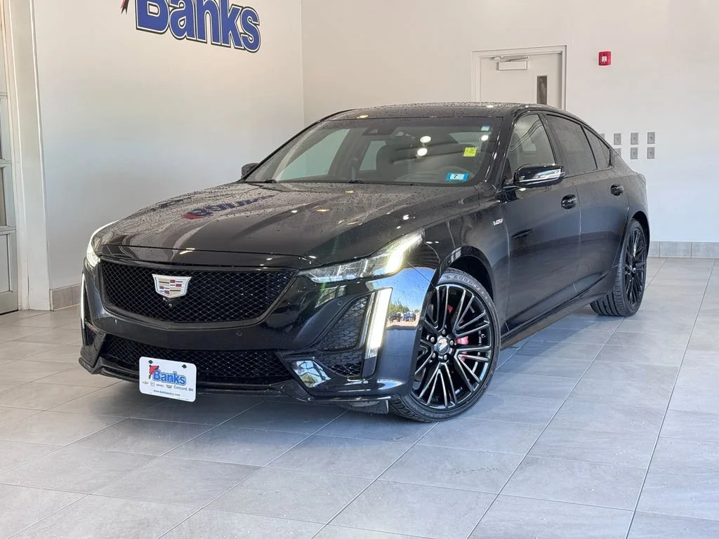 Certified Used 2021 BLACK RAVEN Cadillac V-Series image 2