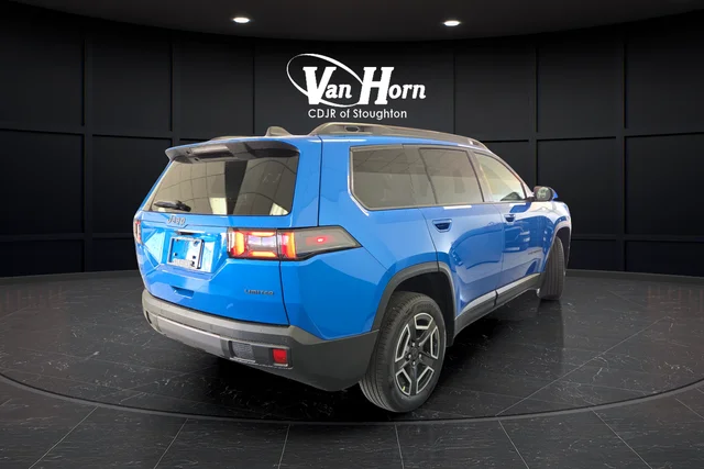 New 2026 Hydro Blue Pearl-Coat Exterior Paint Jeep Limited image 7