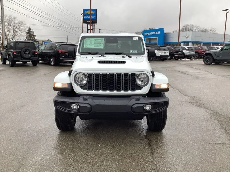 New 2026 Bright White Clear-Coat Exterior Paint Jeep Sport S image 2