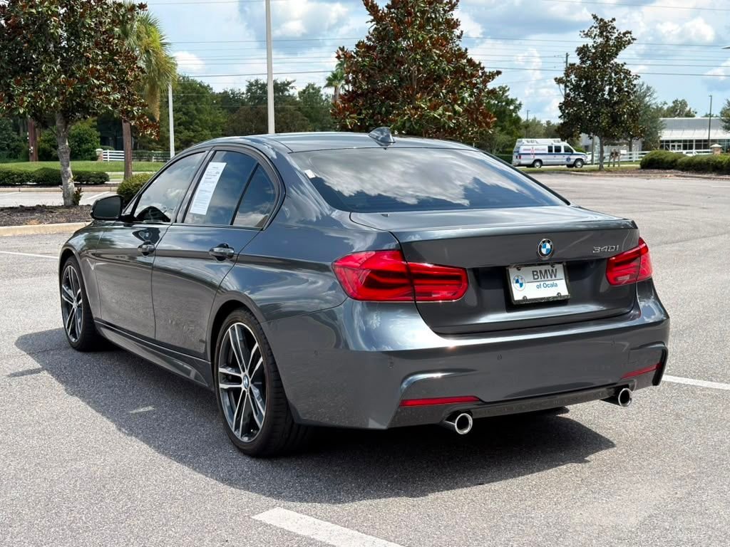 Used 2018 Gray BMW 340i image 3