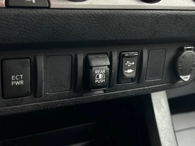 Used 2019 Quicksand Toyota SR5 image 39
