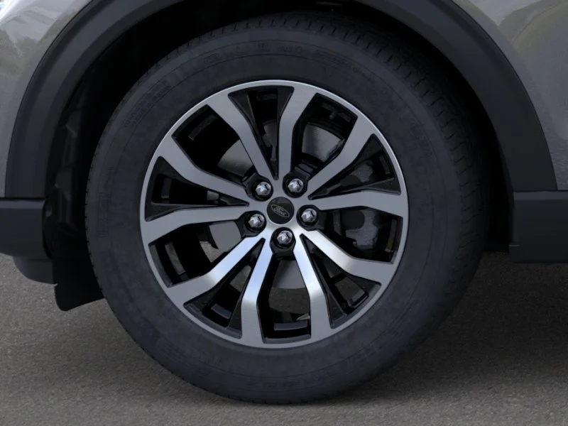 New 2026 Carbonized Gray Metallic Ford ST-Line image 19