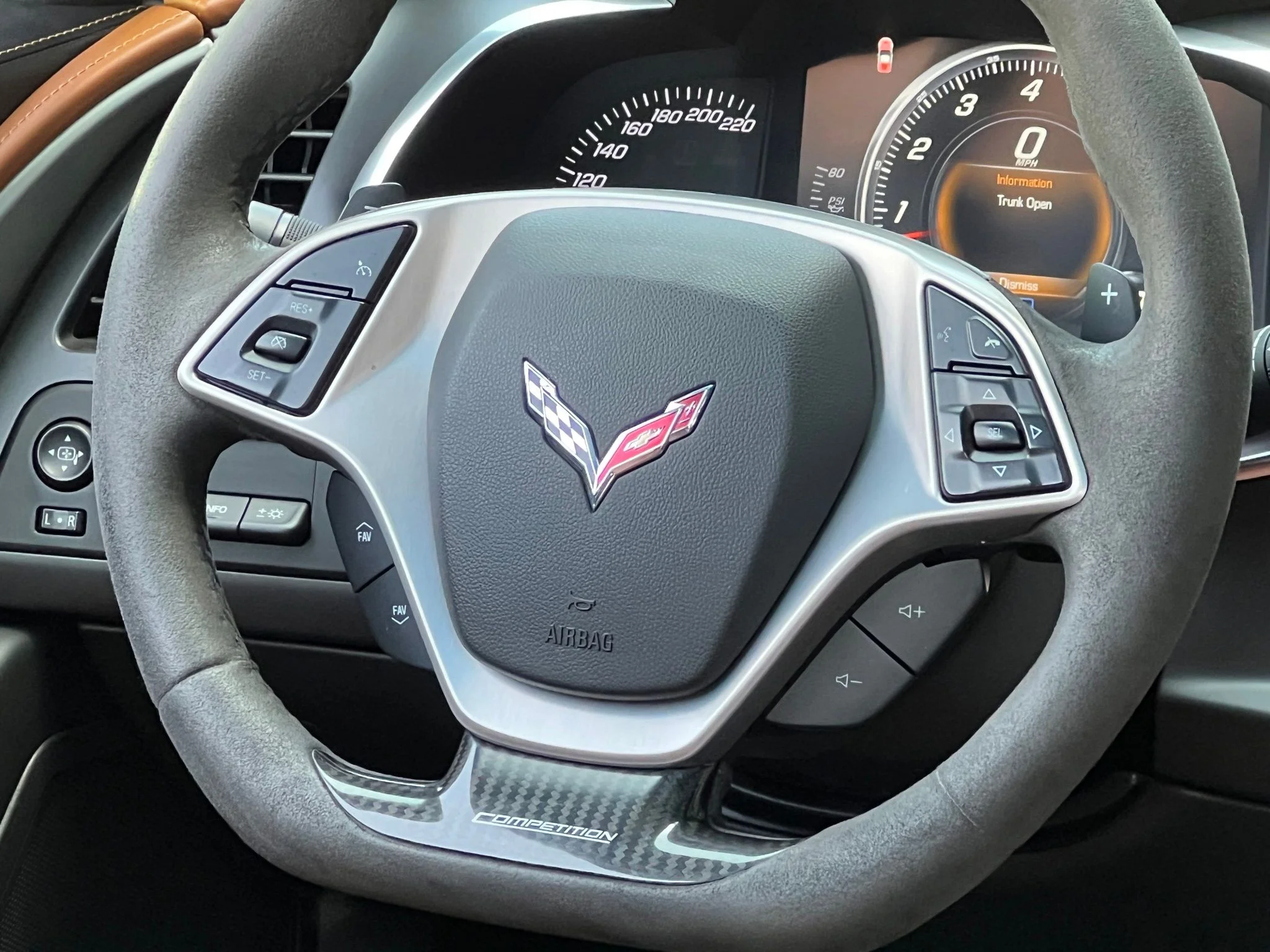 Used 2016 White Chevrolet Z06 image 22