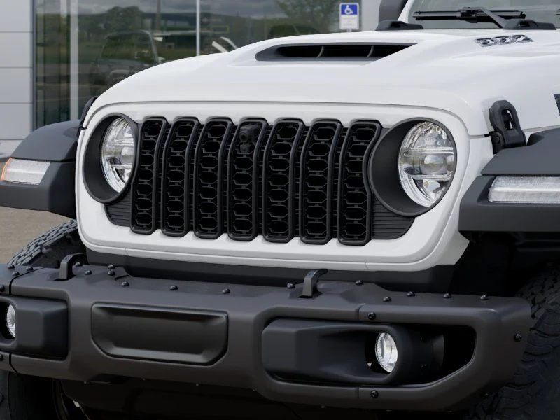 New 2026 Bright White Clear-Coat Exterior Paint Jeep Moab 392 image 12
