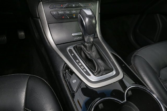 Used 2015 White Ford SEL image 24