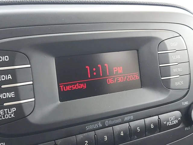 Used 2014 Gray Kia Base image 24