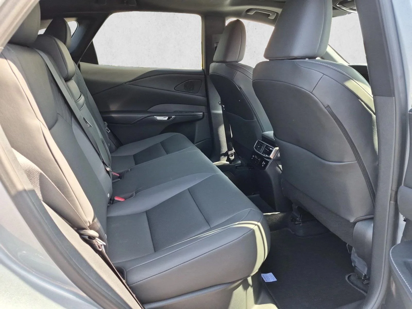 Used 2024 Iridium Lexus RX 350 Premium image 23