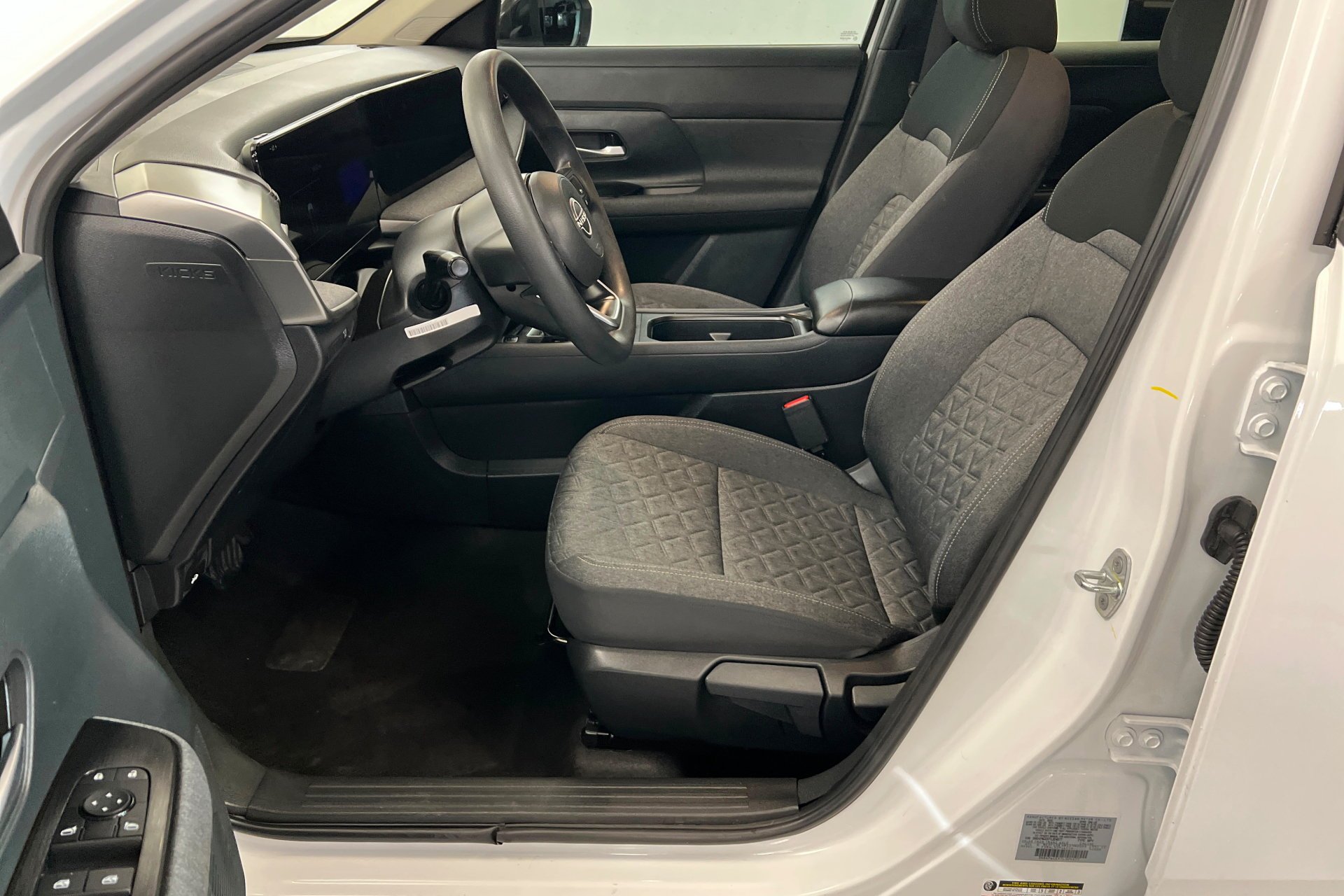 Used 2026 Fresh Powder Nissan SV image 18