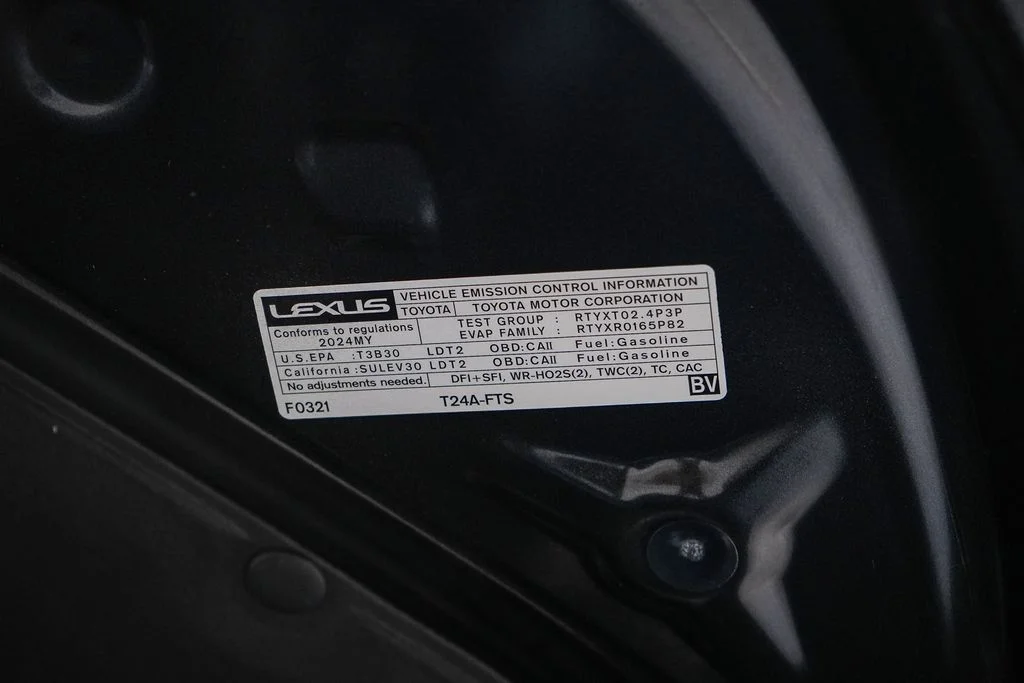 Used 2024 Black Lexus 350 image 27
