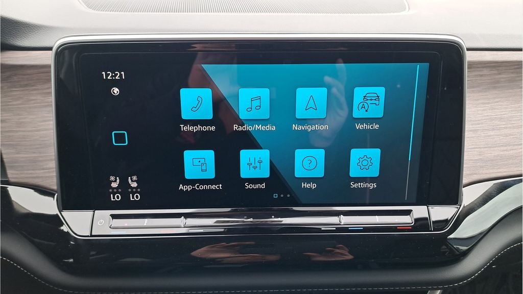 New 2026 Blue Volkswagen 2.0T SEL Premium R-Line image 21