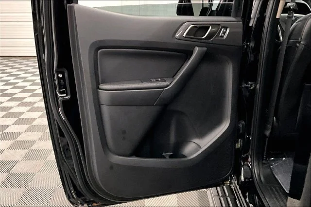 Used 2021 Shadow Black Metallic Ford Lariat image 23