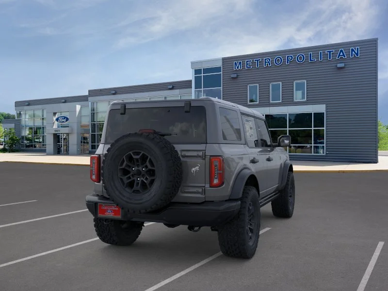 New 2026 Carbonized Gray Metallic Ford Badlands® image 8