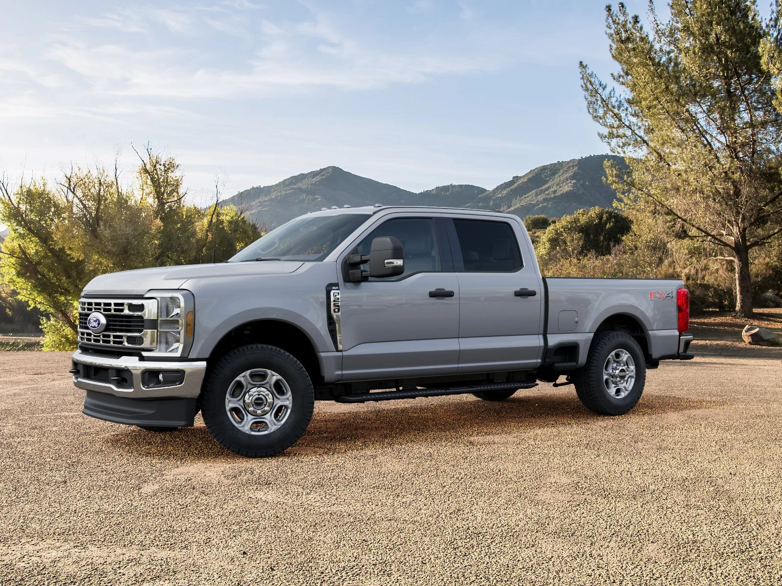 New 2027 Iconic Silver Metallic Ford F-250® XLT image 24