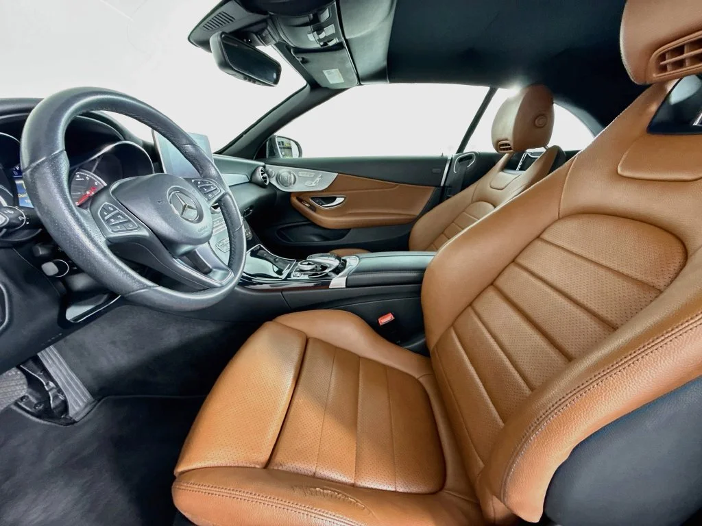 Used 2017  Mercedes-Benz C 300 image 5