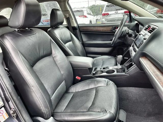 Used 2017 Gray Subaru 2.5i image 27