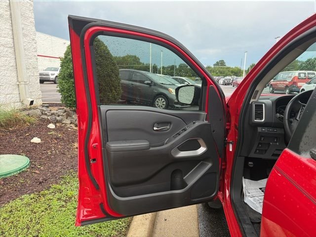 Used 2022 Red Nissan SV image 24