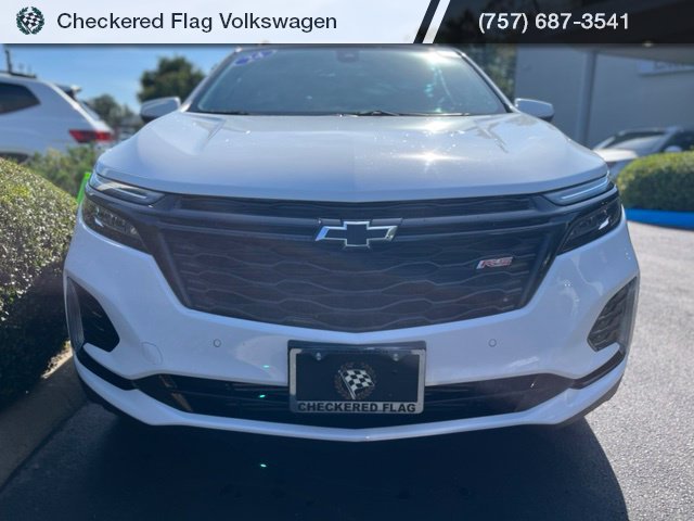 Used 2024 Summit White Chevrolet RS image 13