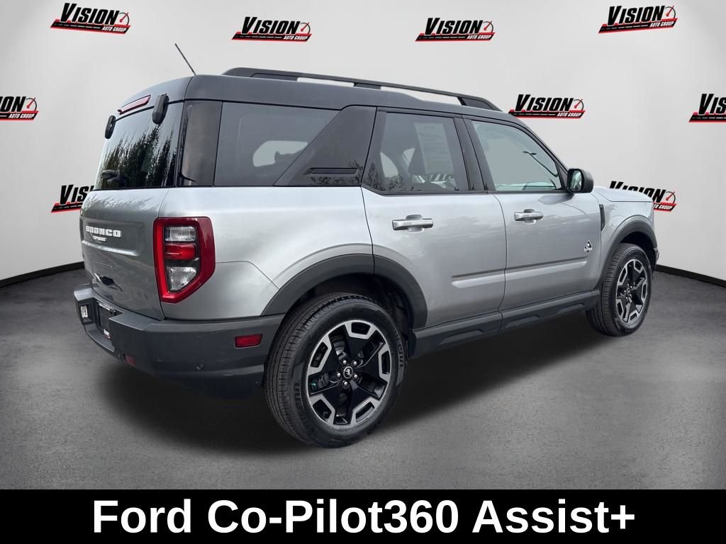 Used 2021 Silver Ford Outer Banks image 5