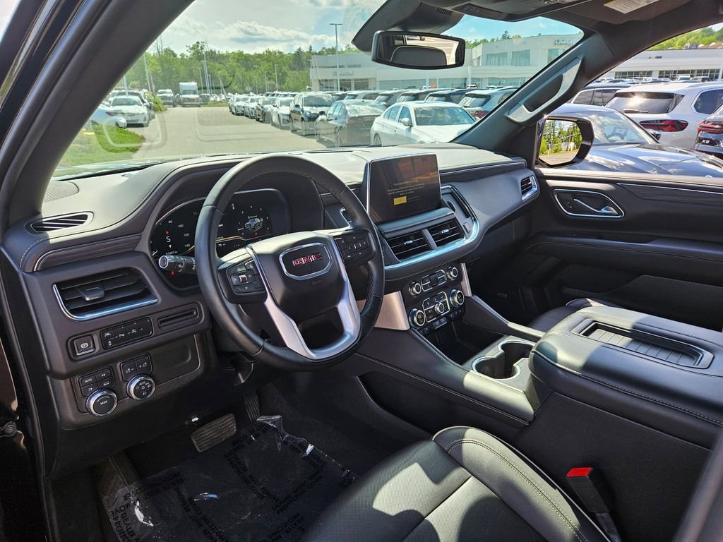Certified Used 2024 Onyx Black GMC SLT image 9