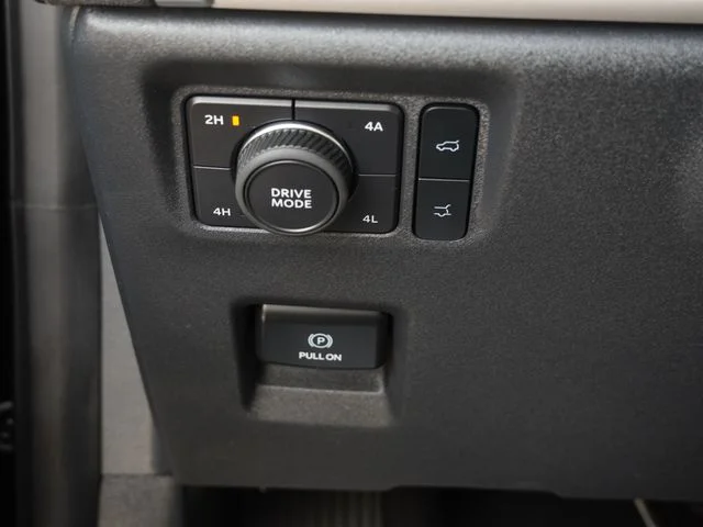 Used 2025 Black Ford Active image 24