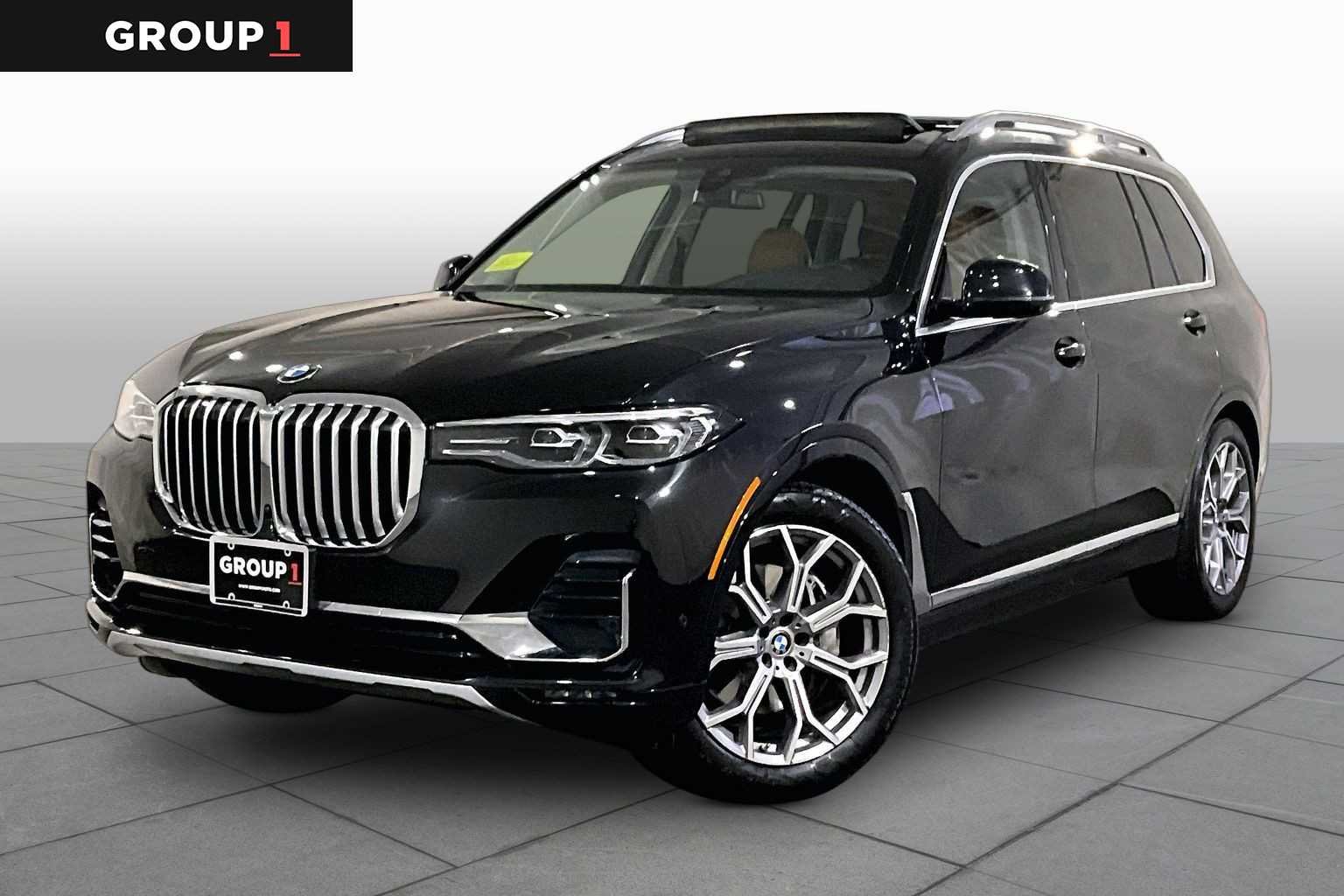2022 BMW X7 xDrive40i's photo