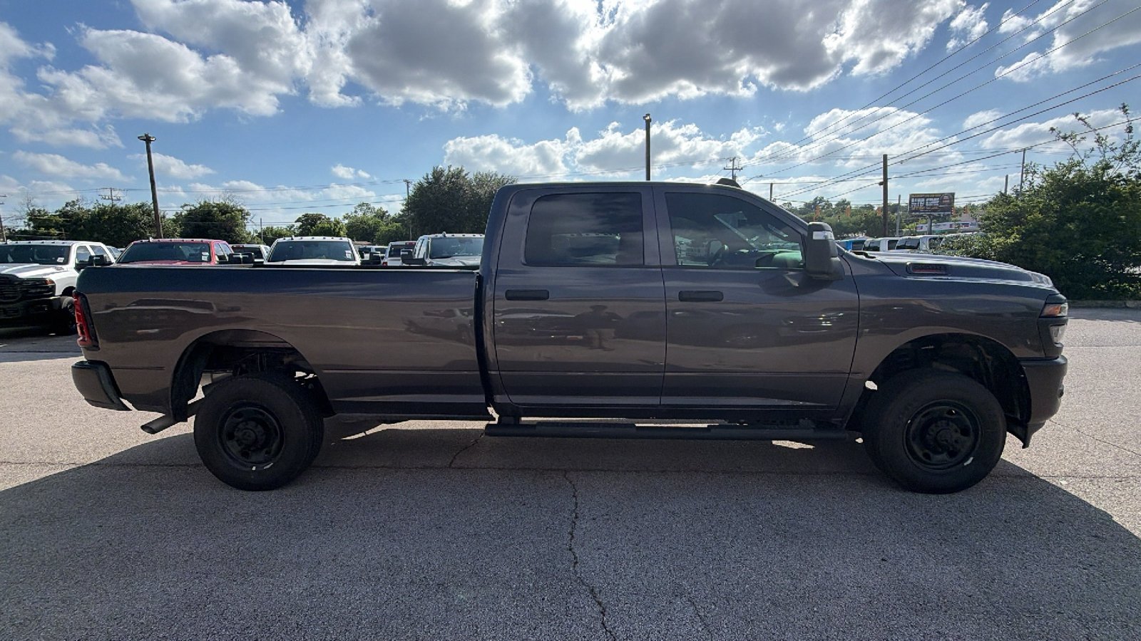 New 2026 Granite Crystal Metallic Clear-Coat Exterior Paint RAM Tradesman image 4