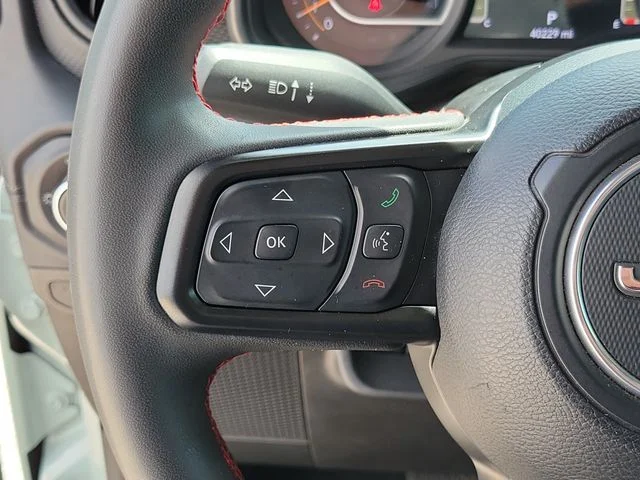 Used 2024 Gray Jeep Rubicon image 22
