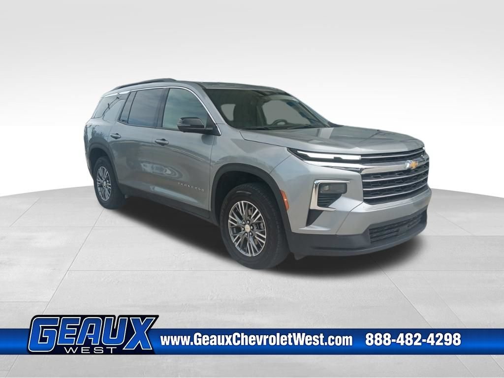 2024 Chevrolet Traverse LT