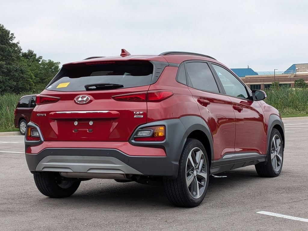 Used 2020 Red Hyundai Ultimate image 7