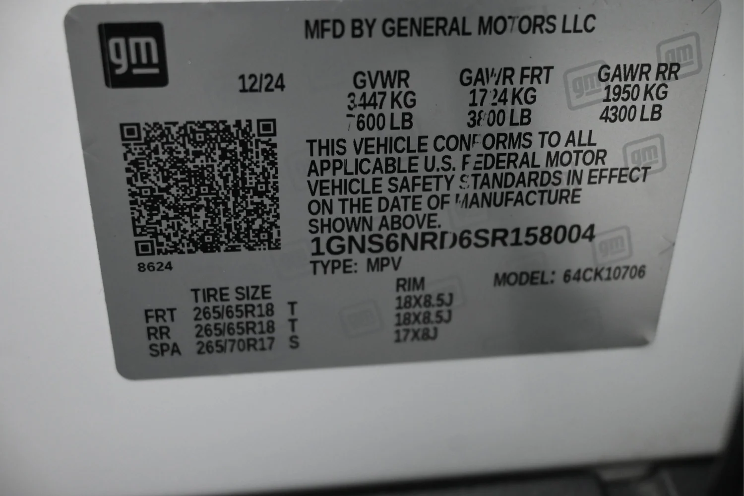 Used 2025 White Chevrolet LT image 25