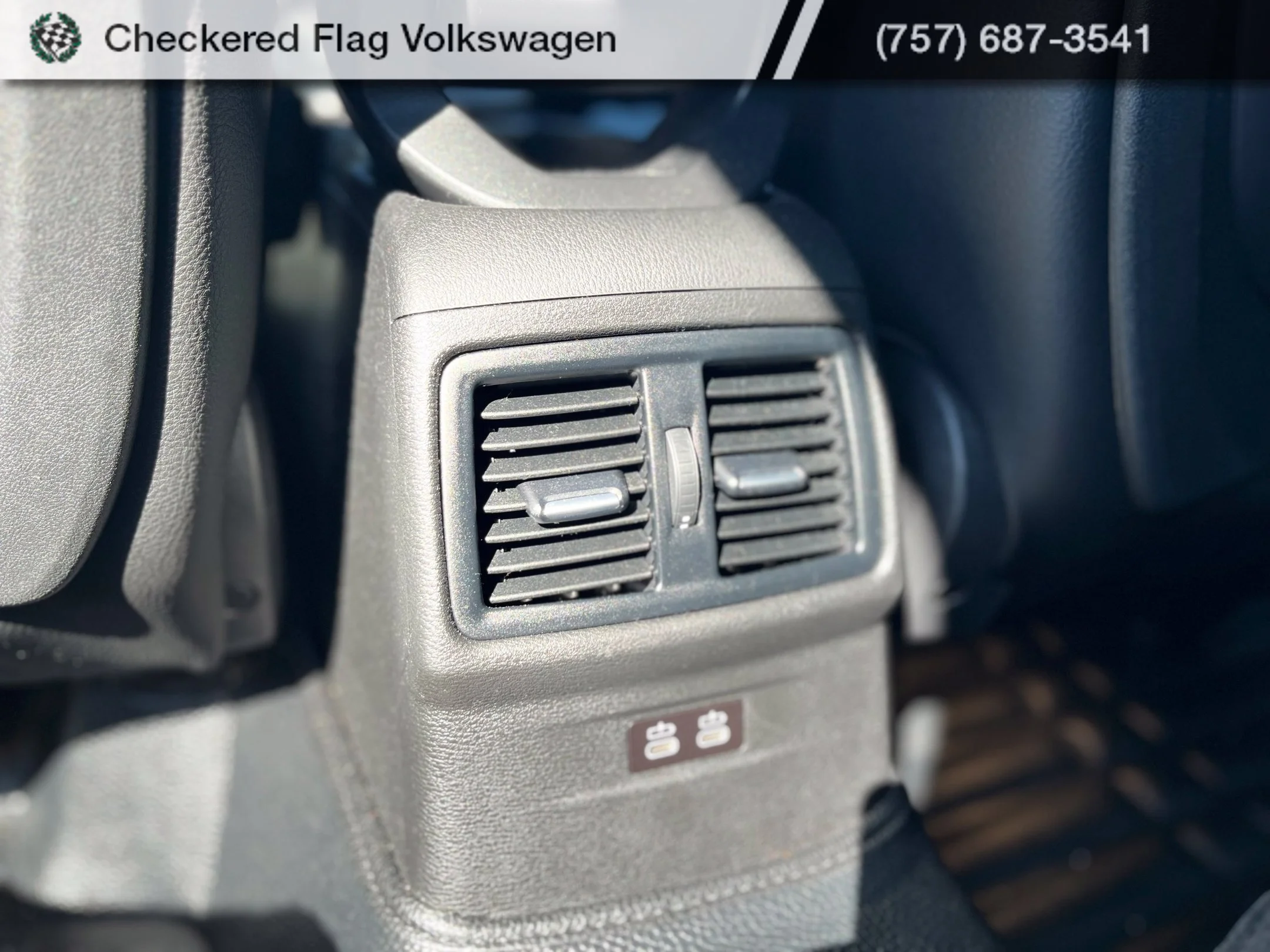 Used 2020 Alpine White BMW xDrive28i image 30